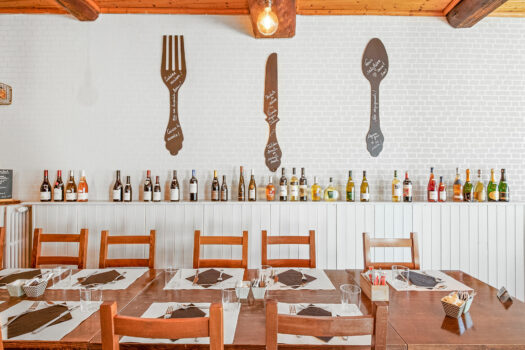 Ensemble immobilier, restaurant, logement et dépendances 690 m2 – 390 000 €