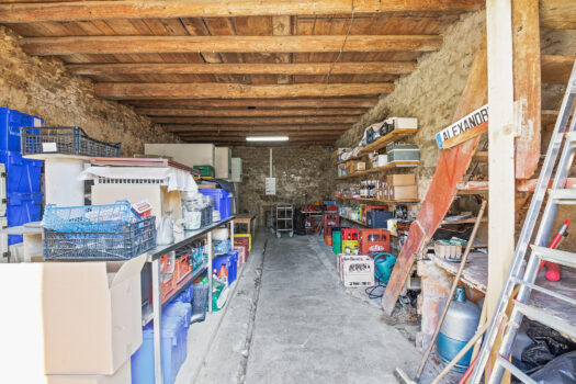 Ensemble immobilier, restaurant, logement et dépendances 690 m2 – 390 000 €