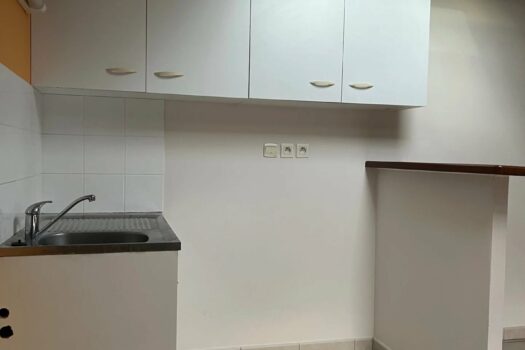 Appartement T3 – 37 m2 et 76 m2 au sol – 470 €/mois TCC