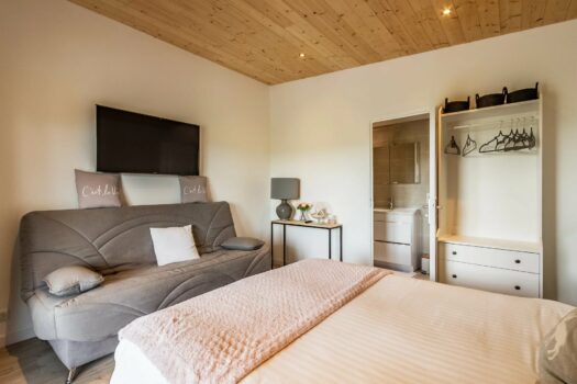 La Magnifique – Chalet d’exception au coeur de la montagne bourbonnaise – 395 000 €