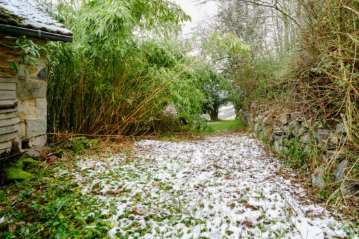 🏡 À vendre : Maison en pierre au cœur de la nature – 140 m² 🏔️ – 120 000 €