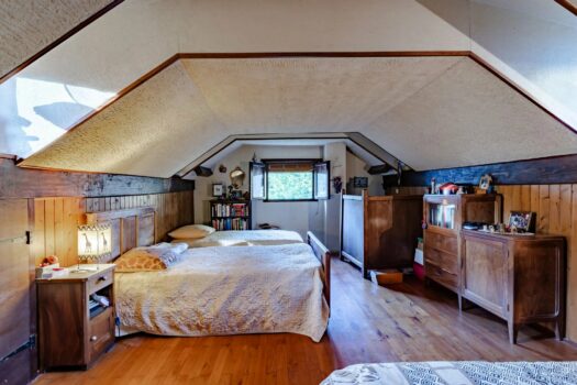 À Vendre : Charmante maison des années 40/50 à Grandris – 178 000 € FAI