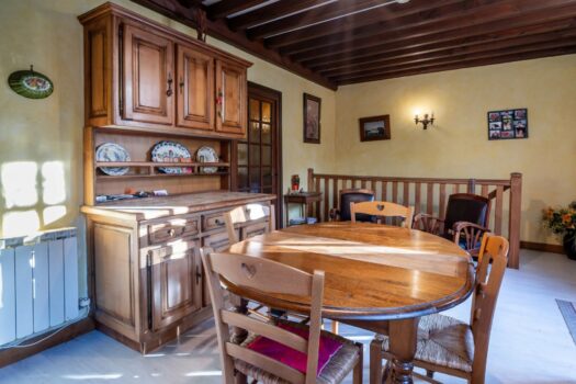 À Vendre : Charmante maison des années 40/50 à Grandris – 178 000 € FAI