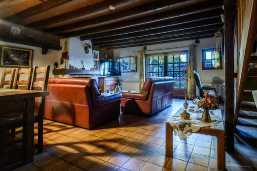 À Vendre : Charmante maison des années 40/50 à Grandris – 178 000 € FAI