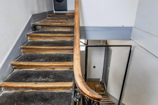 Appartement hauteurs de Lyon 5 – Bel espace de 97 m2 pour T3 à rénover – 390 000 €