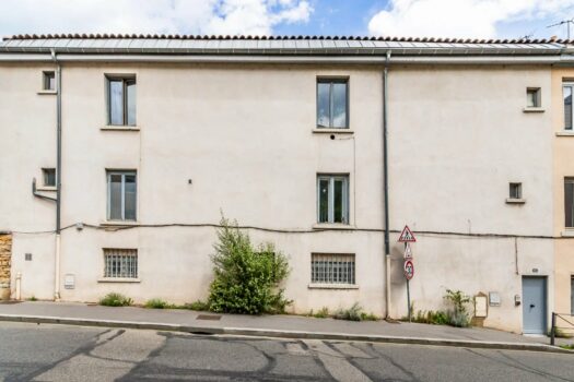 Appartement hauteurs de Lyon 5 – Bel espace de 97 m2 pour T3 à rénover – 390 000 €