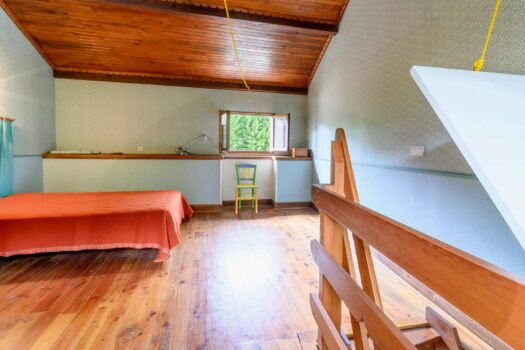 Maison pleine de charme à rénover à Grandris – 85 000 €