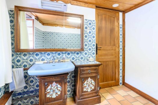 Maison pleine de charme à rénover à Grandris – 85 000 €