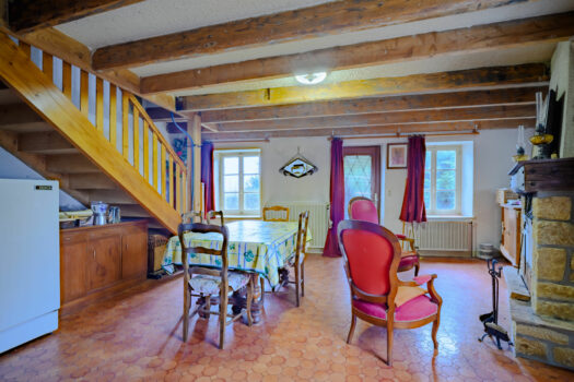 Exclusivité Pulsar – Maison à rénover à Grandris- 90 000€ FAI