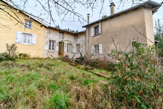 Exclusivité Pulsar – Maison à rénover à Grandris- 90 000€ FAI