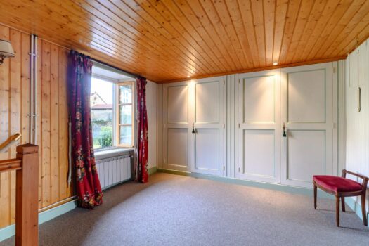 La mercerie – charmante maison en pierre au coeur de Grandris – 270 000€ FAI