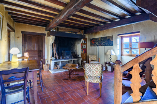 Ancien corps de ferme à réinventer sur la commune d’Anglure-sous-Dun – 190m2 – 215 000€ – terrain de 6700 m2