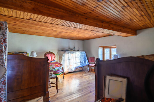 Ancien corps de ferme à réinventer sur la commune d’Anglure-sous-Dun – 190m2 – 215 000€ – terrain de 6700 m2