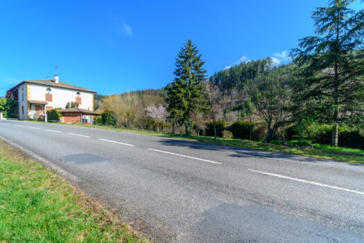 La familiale – Maison 3 plateaux à terminer – Saint-Nizier-d’Azergues – 5 chambres – 222 000€