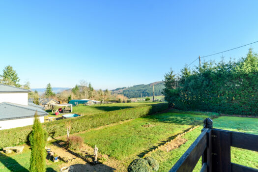 Charmante maison de 95 m2 + rez-de-chaussée garage et buanderie – Saint Just D’Avray – 240 000€