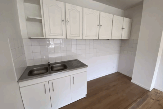 La Fabrique – Appartement 2 pièces 58 m2 avec belle vue – 450 € + 100 € charges chauffage inclus