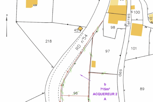À Vendre : Terrain Constructible de 715 m² – Un Emplacement Idéal à Lamure-sur-Azergues