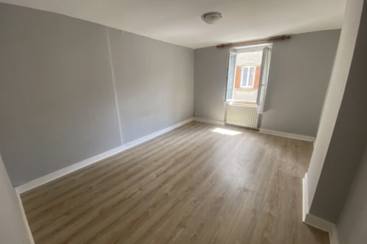 Le Central – Maison de village à louer – 700 €/mois CC