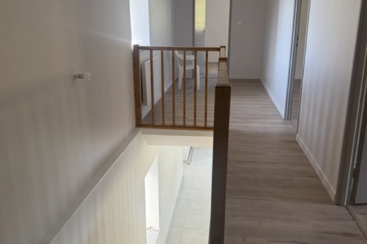 COUP DE CŒUR À SAINT-JUST-D’AVRAY ✨ – AUTHENTIQUE MAISON EN PIERRE RÉNOVÉE – 4 CHAMBRES – CALME ABSOLU – 1230 €/mois CC