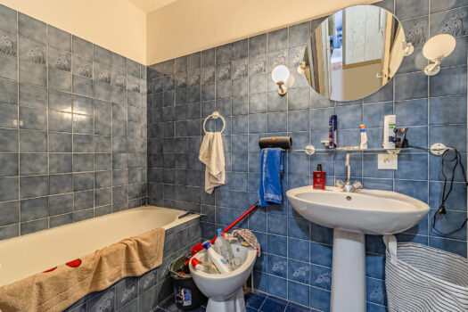 Appartement T2 dans résidence sécurisée – Tassin la Demi Lune – 50 m2 – parking et cave – 215 000€ FAI